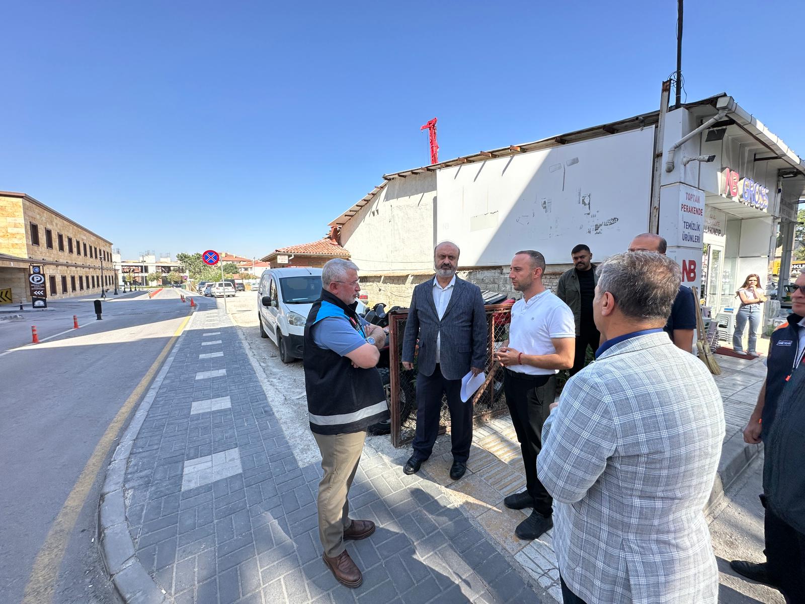 ALBAYRAK CADDESİ’NDE ÇALIŞMALAR BAŞLADI